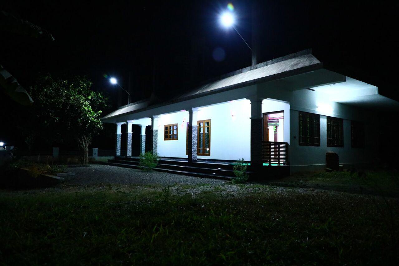 Sri Lakshmi Gardens Hotel Thekkady Exterior foto